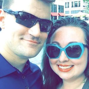 Meet your Posher, Holly